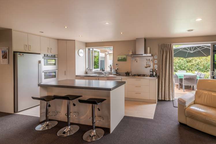 48 Woodills Road Akaroa_12