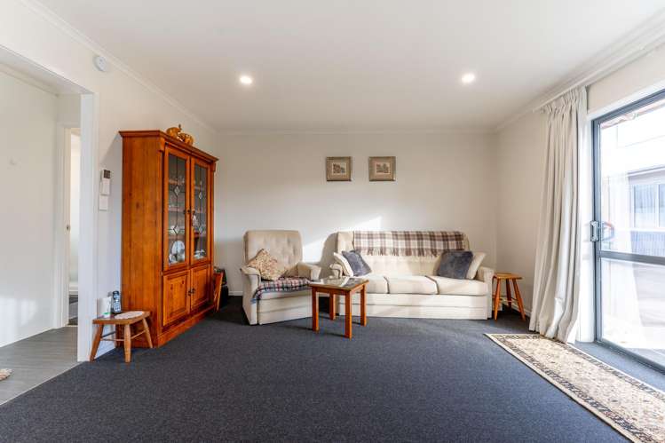 2/347 Church Street West End_6