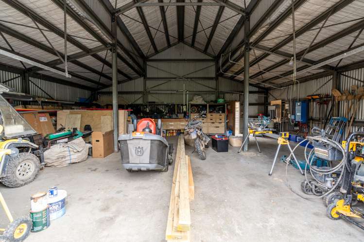 515 Silverstream Valley Road, North Taieri Mosgiel_36