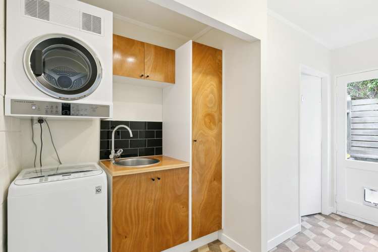 79a Churton Drive Churton Park_9