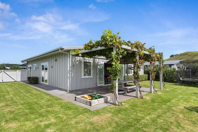 Walk to Wainui