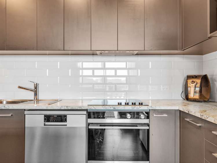 110/57 Mapou Road Hobsonville_9