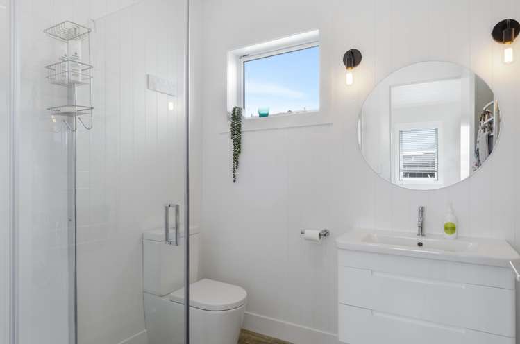 14 Shearwater Lane Point Wells_17