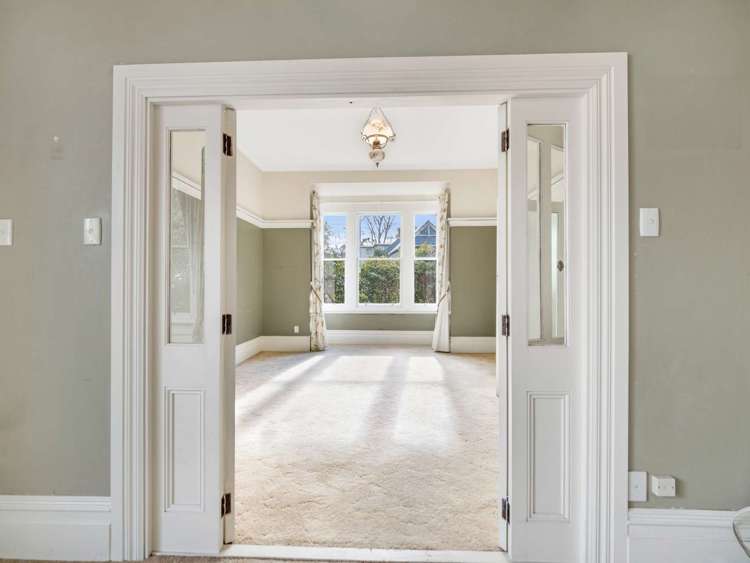 21 Neidpath Road The Glen_3