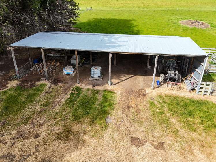 242 Caroline Valley Road Caroline_14