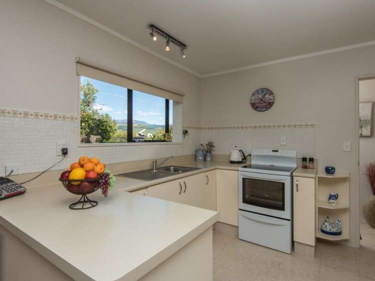 19 Rintoul Place Brightwater_5