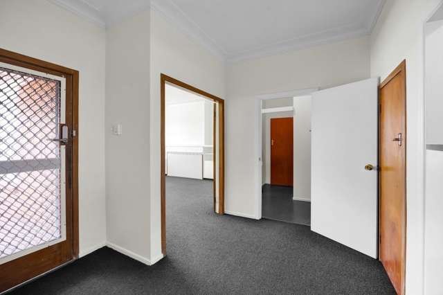 379 Broadway Stratford_4