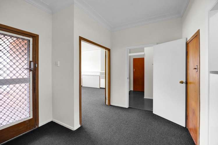 379 Broadway Stratford_4