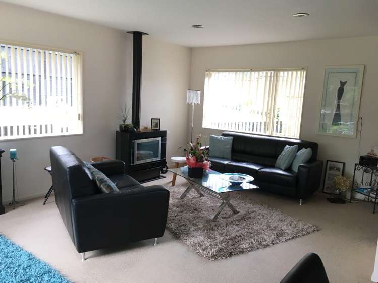 9 Blue Heron Rise Stanmore Bay_11