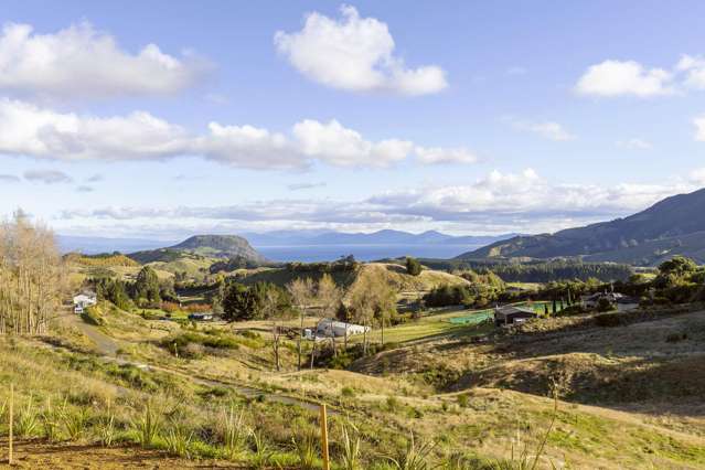 Smart country living with exceptional views