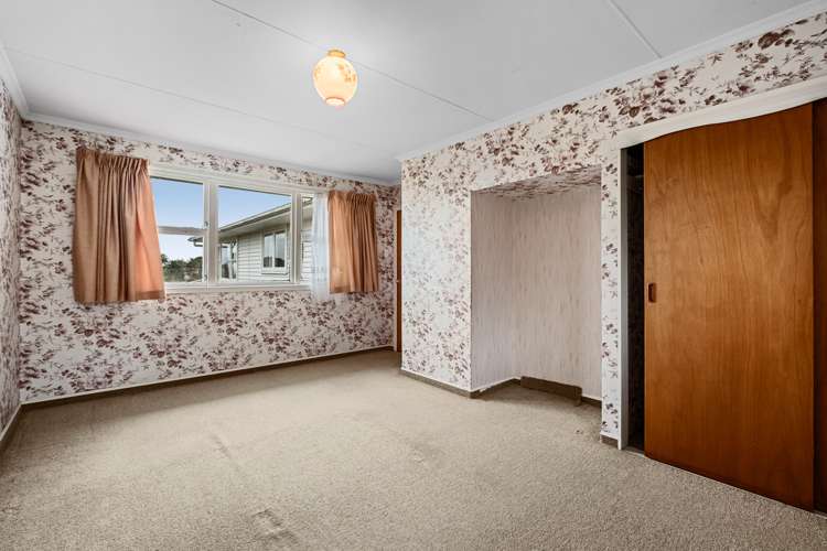 18 Leon Place Waitara_13