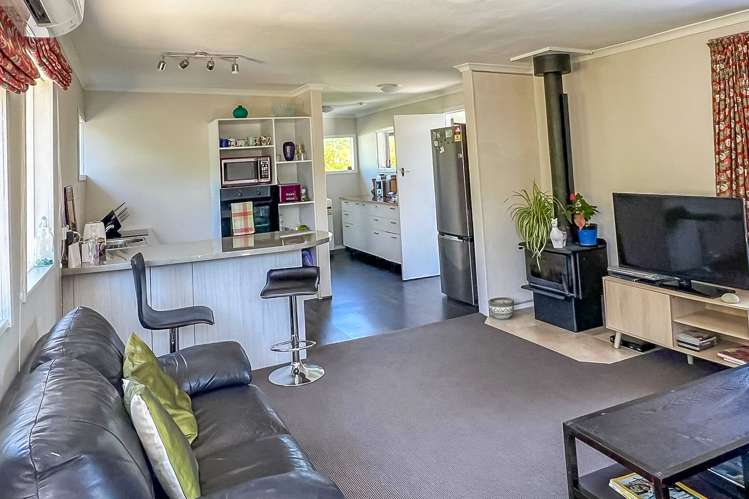 143a Waikawa Road Picton_10