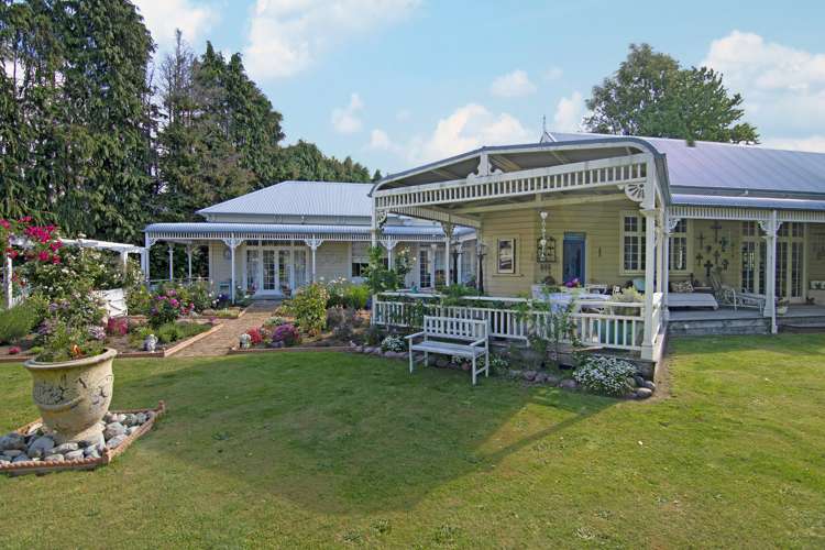 1067 Eighty Eight Valley Road Wakefield_1