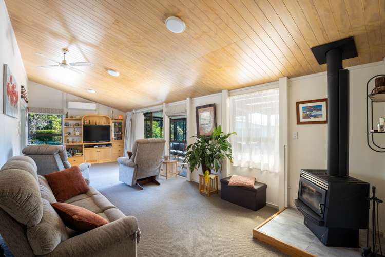 30 Takiroa Street Urenui_14