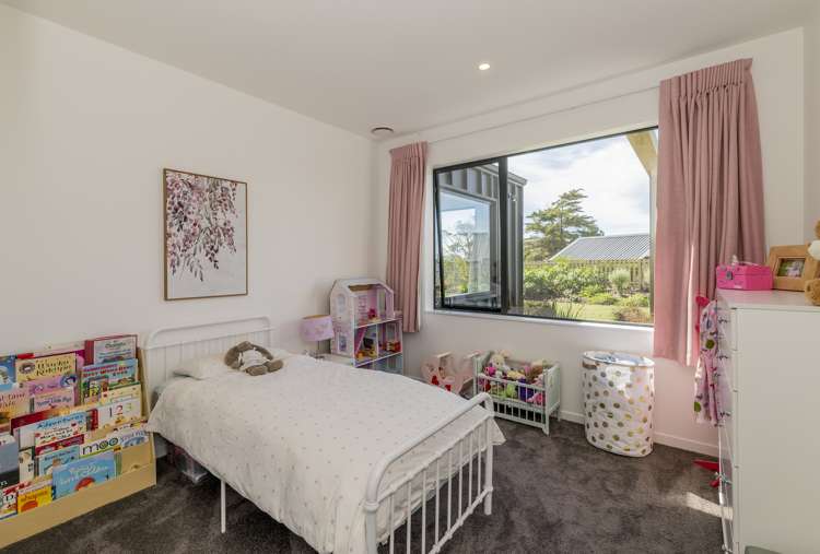 46 Ferndale Drive Waikanae_15