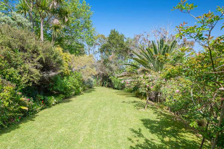 370 Fordyce Road Helensville_35