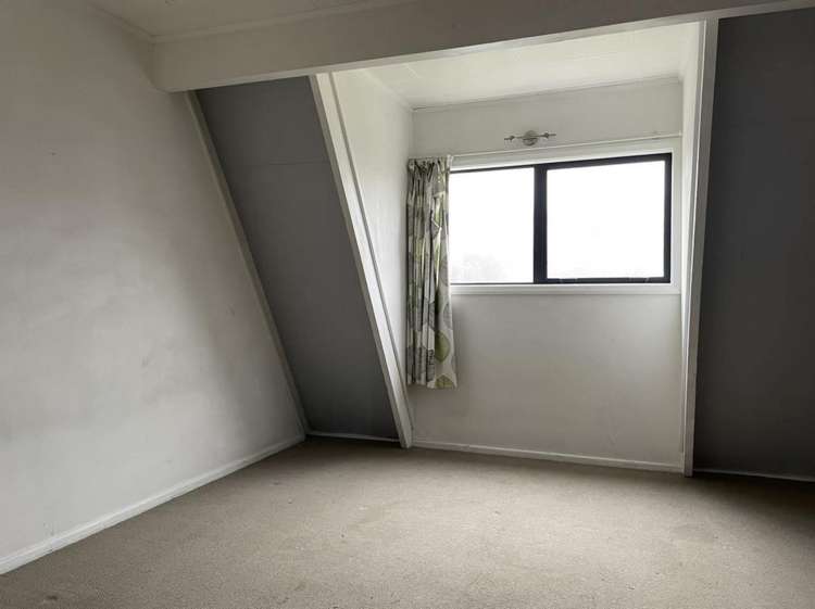 3 Lanes Road Alexandra_5