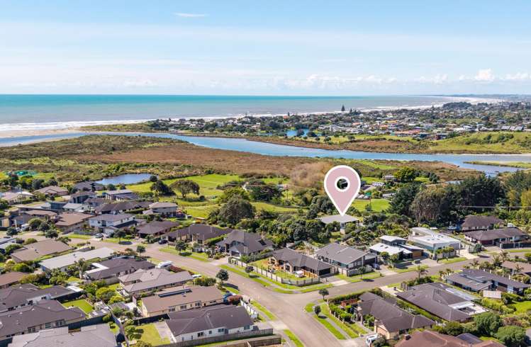 2a Otaihanga Road Paraparaumu Beach_34