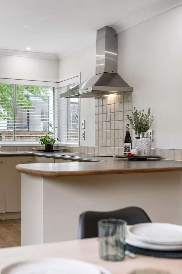 119A Moore Street Howick_11