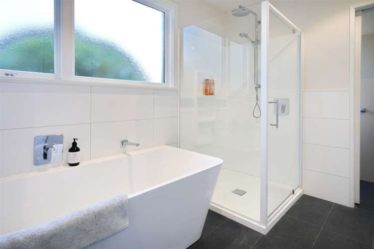 4 Logans Road Swannanoa_13