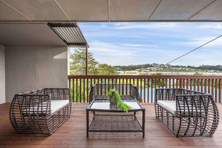 628 Whangaparaoa Road Whangaparaoa_16