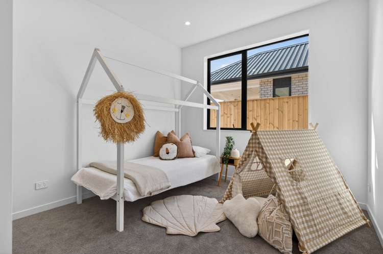 24 Beveridge Road One Tree Point_24