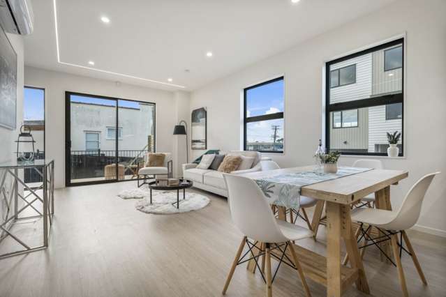 7/16 Binsted Road New Lynn_2