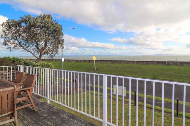 417 Fergusson Drive Thames_1