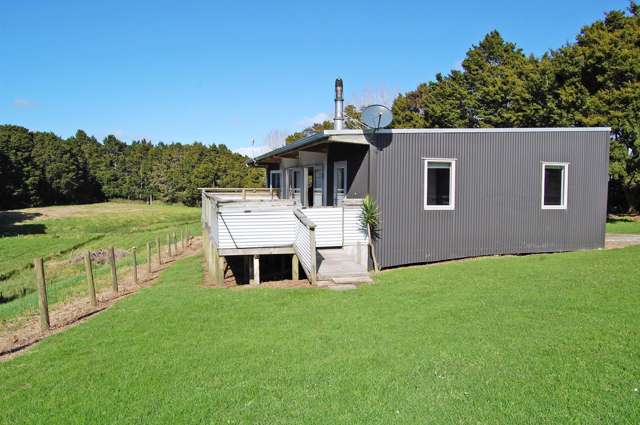 285 Valley Road Kaiwaka_2