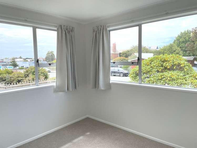 1/16 Grey Road 11293_3