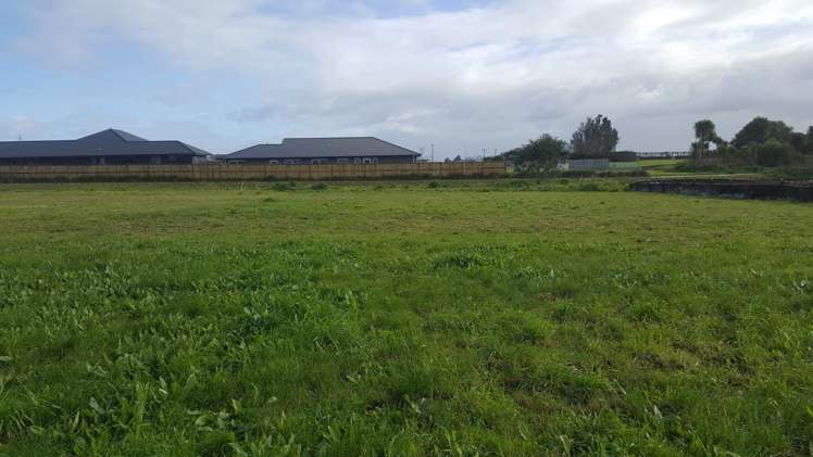 13 Catherine Mclean Road Pukekohe_1