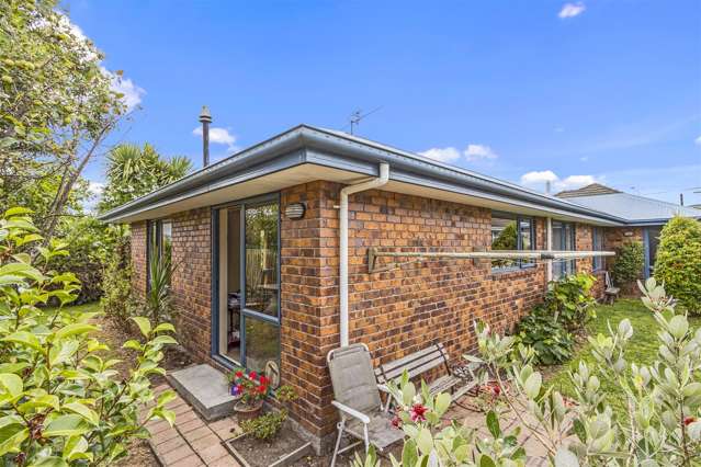 49a Frankleigh Street Somerfield_1