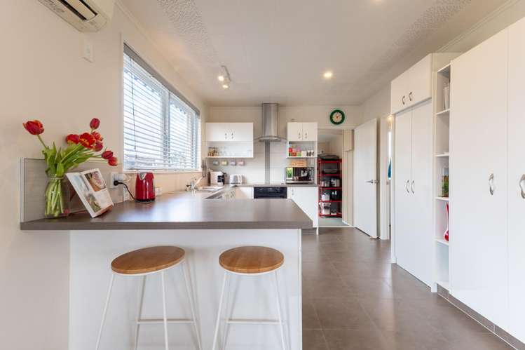 53 Toru Road Paraparaumu Beach_12