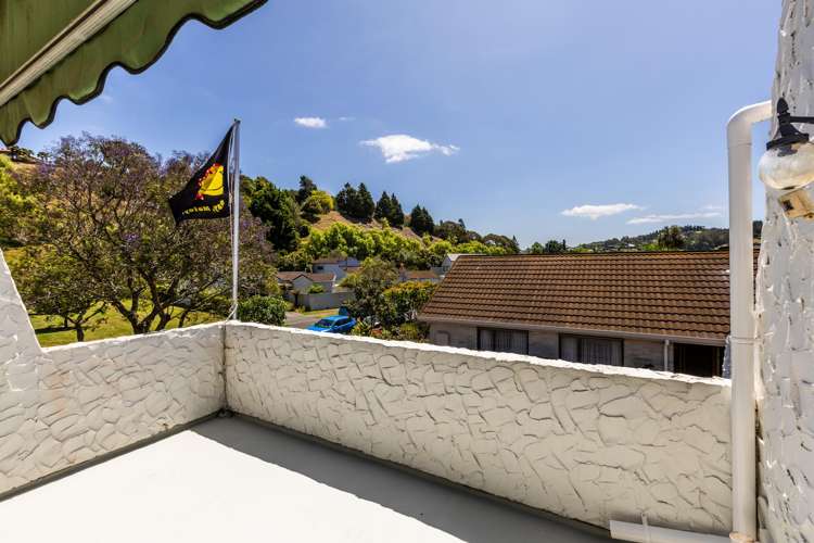 35 Ngarimu Crescent Taradale_17