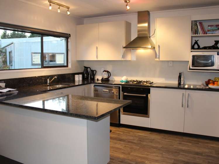 140 Sinclair Road Te Anau_7