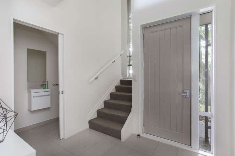 9a Pavilion Crescent Hillmorton_2