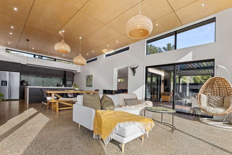 78 Orokonui Road Waitati_10