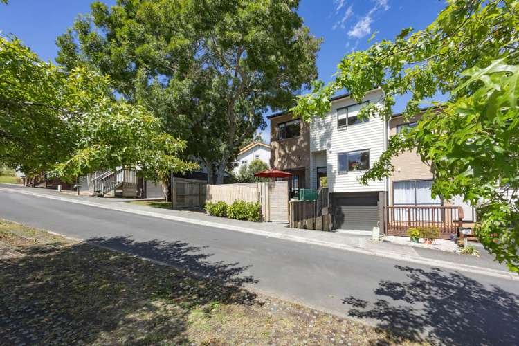 3/2 Swan Hill Drive Glen Eden_15