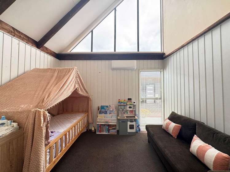 8B Himalaya Crescent Lynfield_5