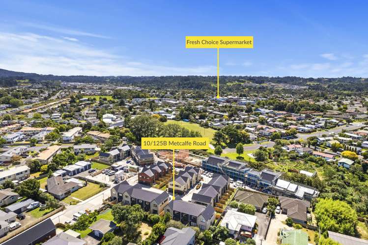 10/125b Metcalfe Road Ranui_13