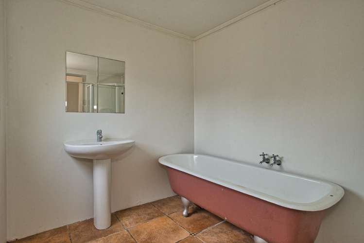 18 Chichester Street Woolston_11