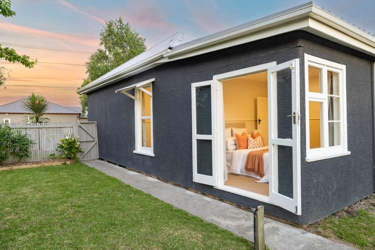 58 Wildberry Street Woolston_12