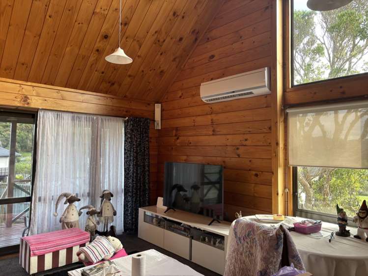 7 Drummond Crescent 10607_1