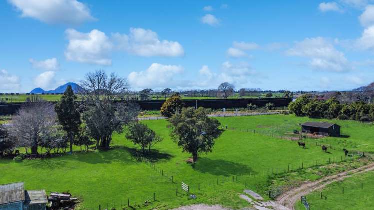 227 Thornton Road Thornton_2