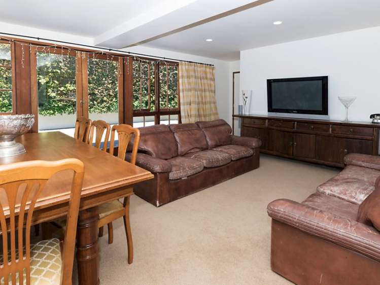 59 Marine Parade Mellons Bay_5