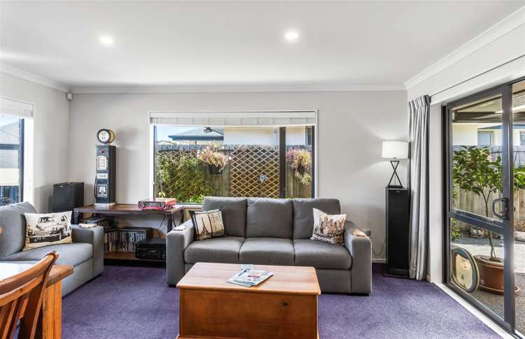 2 Keyes Mews Rolleston_4