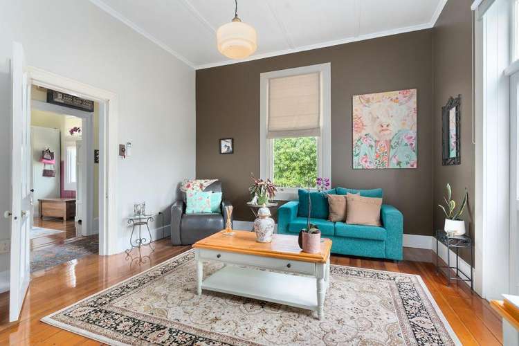 463 High Street South Carterton_5