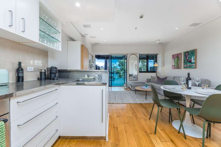 110/85 Customs Street Auckland Central_6