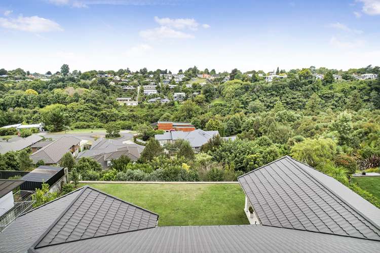 30 Ihimaera Terrace Leamington_23