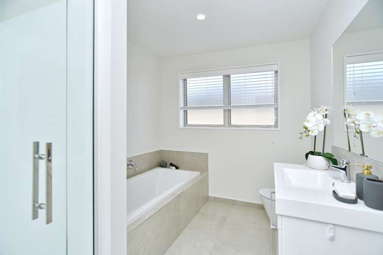 12 Henrietta Street Marshland_13